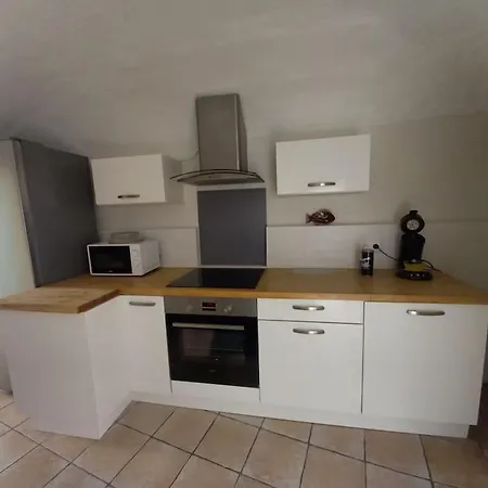 Sejour Fontanes Gard. Apartamento
